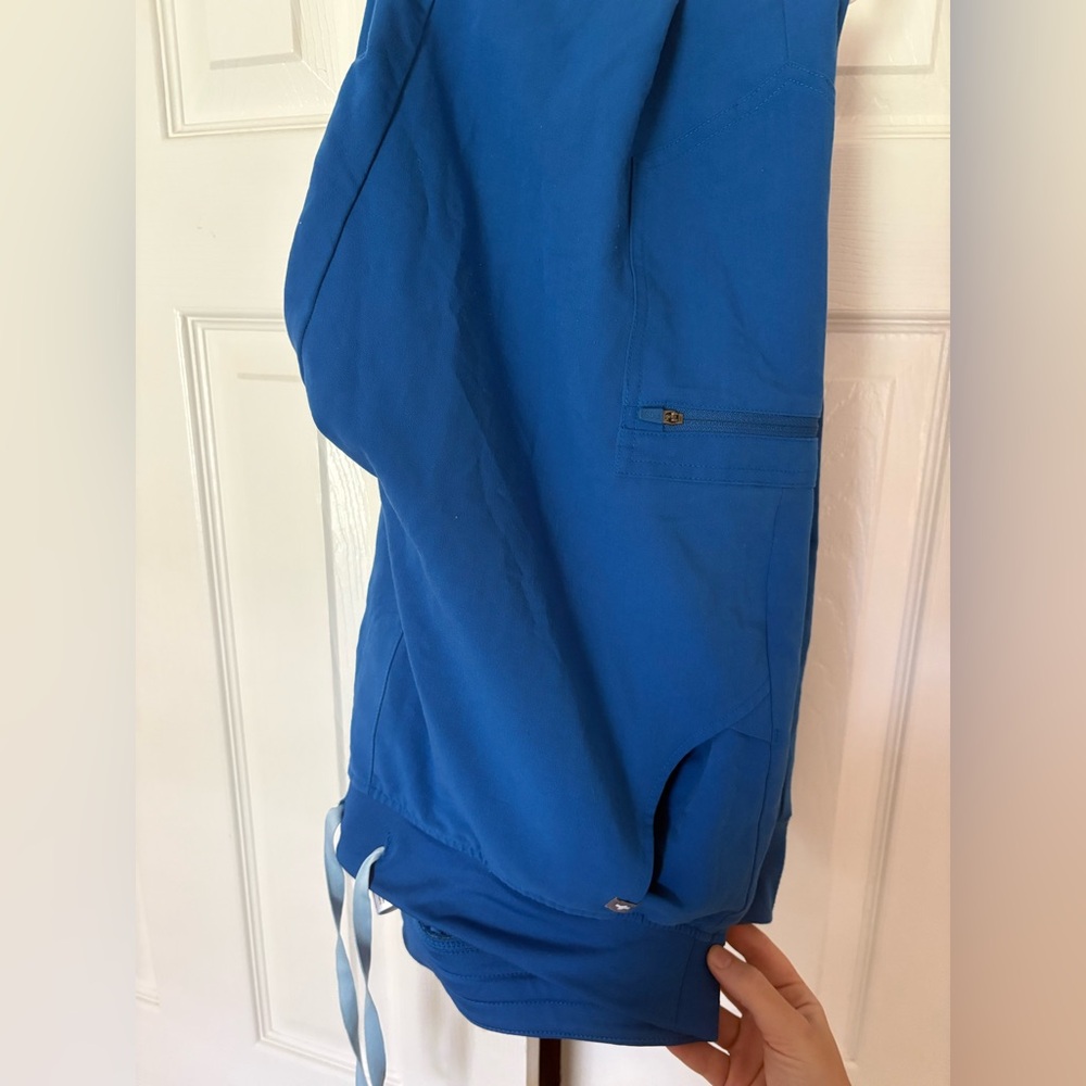 TALL SIZE L figs zamora joggers in royal blue